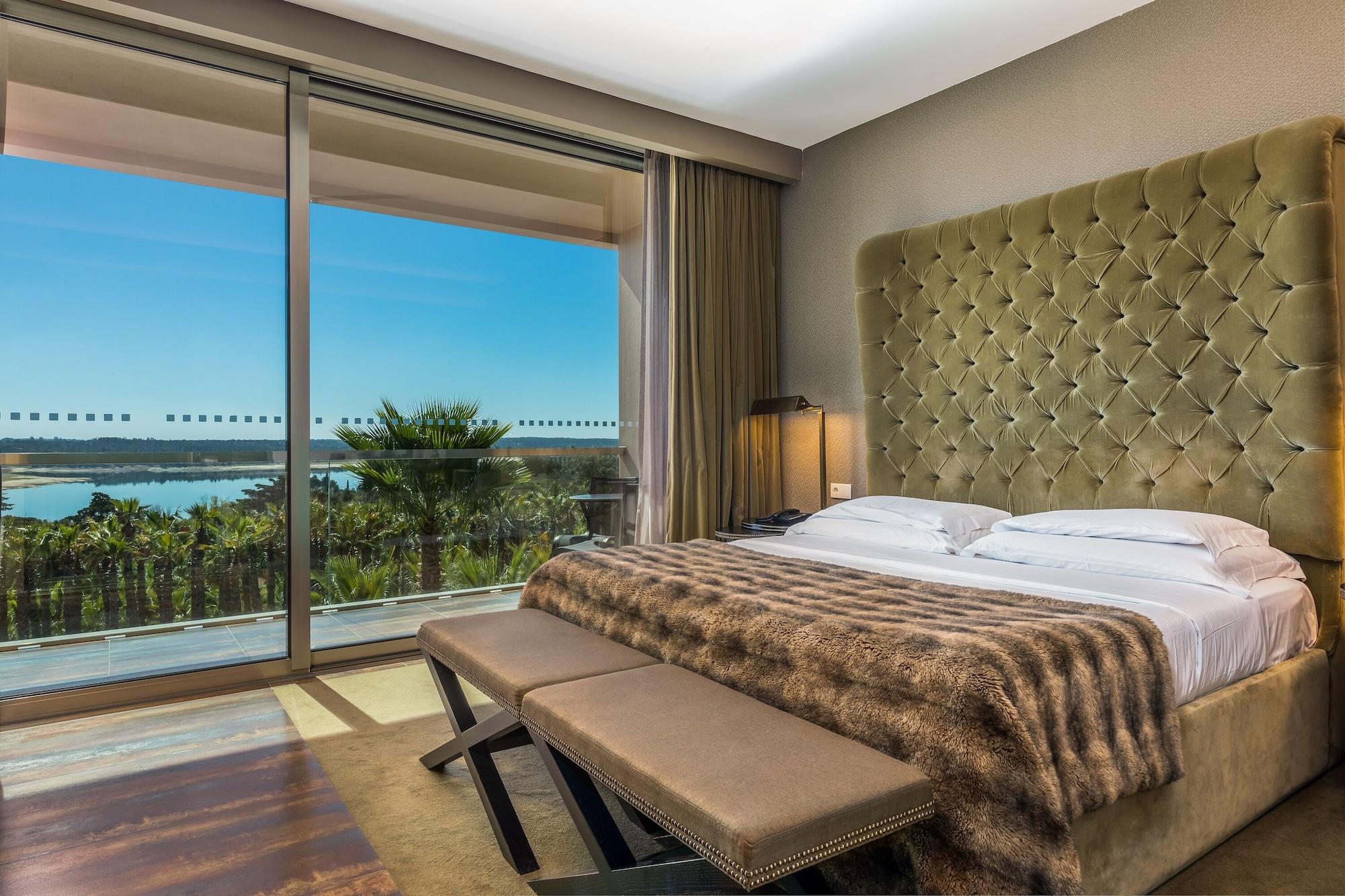 Ap Lago Montargil - Conference & Spa المظهر الخارجي الصورة A bedroom at the hotel